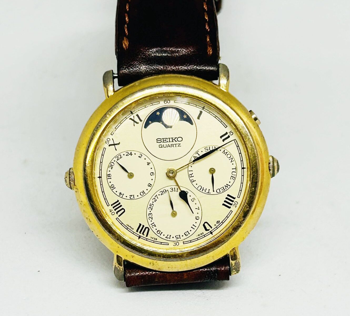 Orologio SEIKO 7F38-6140 al quarzo, tripla data, fasi lunari, eden gioielli